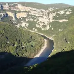 Clos L'oustal * Labastide-de-Virac