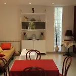 Clos L'oustal Tatil Evi *