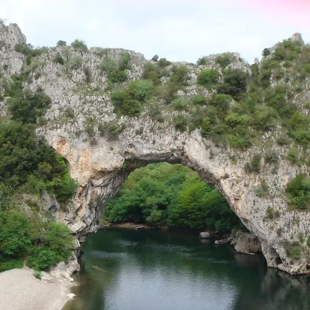 Clos L'oustal *