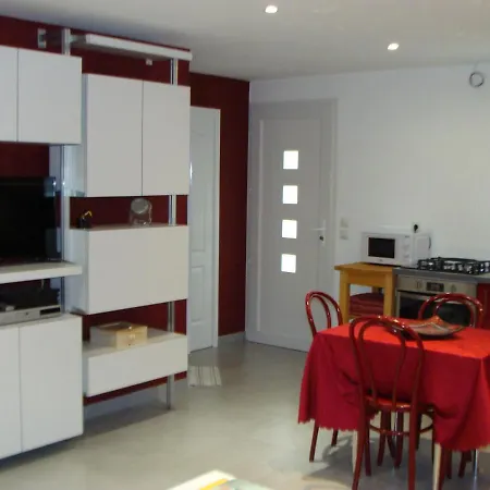 Holiday home Clos L'oustal Labastide-de-Virac