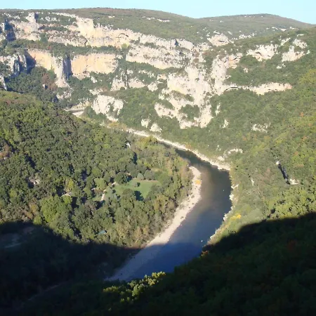 Clos L'oustal * Labastide-de-Virac